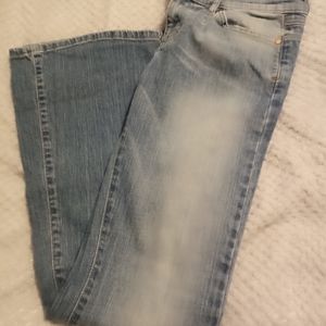 INDIE JEANS